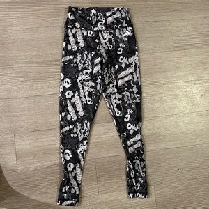 Adidas High waisted 7/8 training leggings